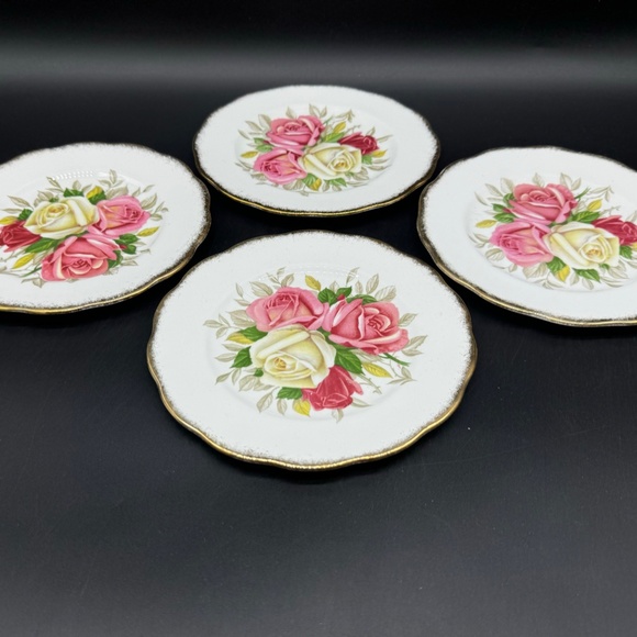 Queen Anne Lady Sylvia 6" Dessert Bread Plates(Set of 4) Bone China England - Picture 2 of 5